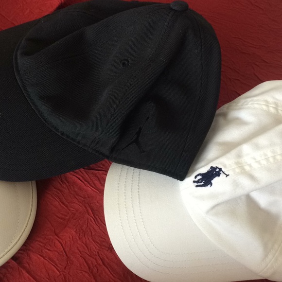 Women's hat 3 pcs final price - Picture 3 of 8